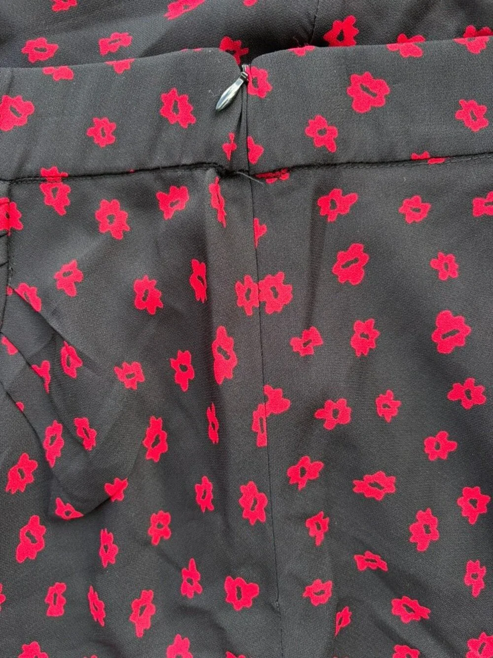 Princess Polly Whimsigoth Mabel Midi Skirt dark floral size 10